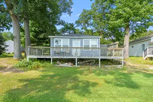 1078 N Eagle Lake Dr, Kalamazoo, MI 49009 - Photo 10