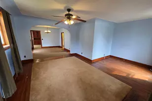 332 3rd St, Manistee, MI 49660 - Photo 4