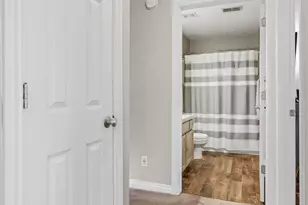 3122 W Crystal Waters Dr, Holland, MI 49424 - Photo 30
