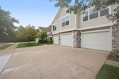743 Creekstone Lane, Chelsea, MI 48118 - Photo 4