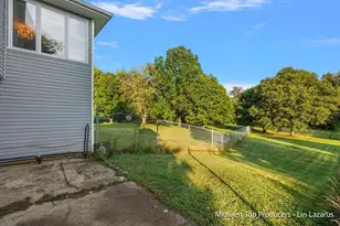 11152 Southbrook Dr, Ceresco, MI 49033 - Photo 10