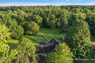 11152 Southbrook Dr, Ceresco, MI 49033 - Photo 16