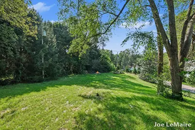 4977 Hunsberger Avenue NE, Grand Rapids, MI 49525 - Photo 20