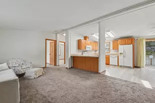 3524 Cloverfield Dr, Cedar Springs, MI 49319 - Photo 10