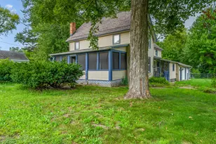 4960 Paw Paw Lake Rd, Coloma, MI 49038 - Photo 1