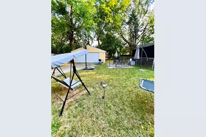 15894 Coram Street, Detroit, MI 48205 - Photo 12