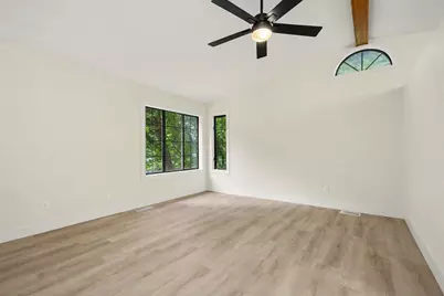 1312 Gladstone Drive SE, Grand Rapids, MI 49506 - Photo 4