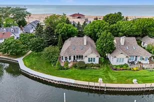 1 Harbor Point Ln, Manistee, MI 49660 - Photo 34