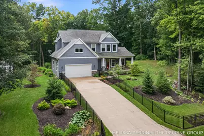 12125 Cherry Creek Ridge NE, Lowell, MI 49331 - Photo 2