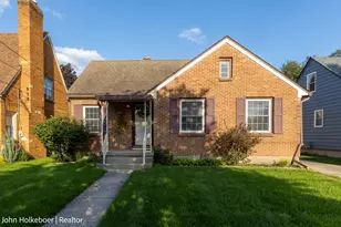 2226 College Ave SE, Grand Rapids, MI 49507 - Photo 2