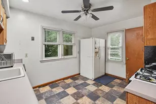 18286 Denby St, Bedford, MI 48240 - Photo 6