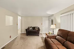 3219 West St, Milford, MI 48380 - Photo 8