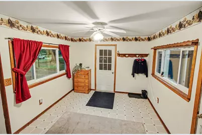 3219 West Street, Milford, MI 48380 - Photo 4