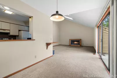 300 Farington Boulevard #3, Holland, MI 49423 - Photo 8
