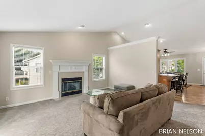 14462 Twin Oaks Street, Holland, MI 49424 - Photo 6