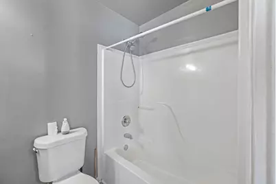 7365 Maplelawn Drive, Ypsilanti, MI 48197 - Photo 32
