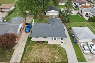 8234 Holly Dr, Canton, MI 48187 - Photo 34