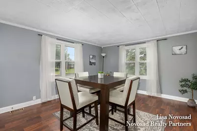 2124 Rosewood Street, Jenison, MI 49428 - Photo 8