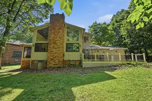 21542 Beauford Ct, Farmington Hills, MI 48167 - Photo 44