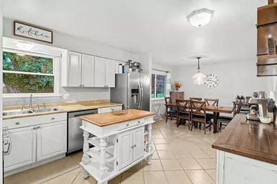 542 Eastlook Drive, Saline, MI 48176 - Photo 2