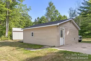 3365 Riverview Dr, Hersey, MI 49639 - Photo 28