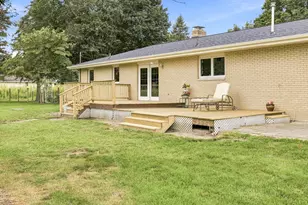 9557 Cleveland Ave, Baroda, MI 49101 - Photo 44