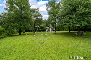 3431 Clear View Dr, Holland, MI 49424 - Photo 10