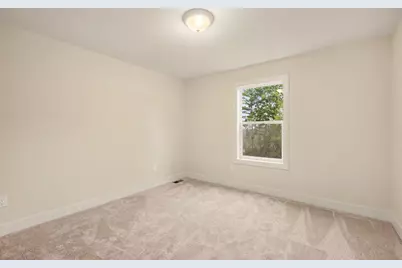 1752 Milford Heights Drive, Milford, MI 48381 - Photo 20