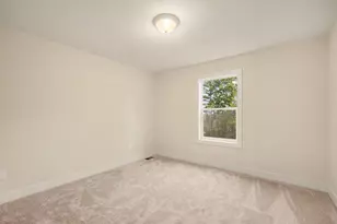1752 Milford Heights Dr, Milford, MI 48381 - Photo 20