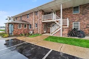 304 S Ferry St, Ludington, MI 49431 - Photo 24