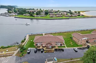 304 S Ferry St, Ludington, MI 49431 - Photo 2