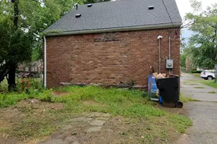19329 Waltham St, Detroit, MI 48205 - Photo 10