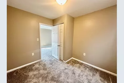 22464 Rein Avenue, Eastpointe, MI 48021 - Photo 14
