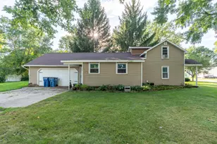 188 Cutter Ave, Coldwater, MI 49036 - Photo 1