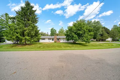 2814 Harben Street, Jackson, MI 49203 - Photo 2