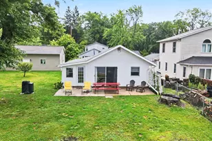 11334 E Shore Dr, Delton, MI 49046 - Photo 2