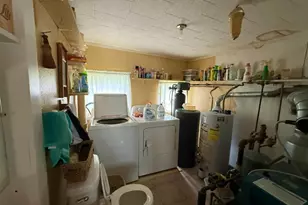 230 W Church St, Remus, MI 49340 - Photo 14