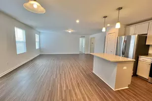 10284 Swan Lake Cir, Ypsilanti, MI 48197 - Photo 14