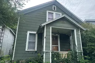 418 W Main St, Niles, MI 49120 - Photo 1