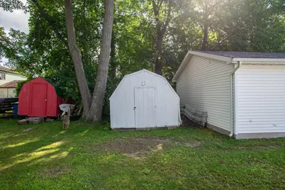 104 Dale Drive, Houghton Lake, MI 48629 - Photo 16