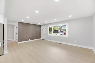 26 N Eagle St, New Buffalo, MI 49117 - Photo 6