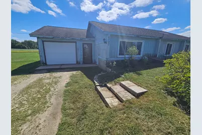 6597 W Walton Road, Blanchard, MI 49310 - Photo 2