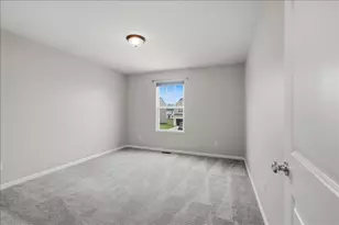 247 Sandhill Ct, White Lake, MI 48386 - Photo 44