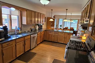 43164 Hillcrest Dr, Sterling Heights, MI 48313 - Photo 12