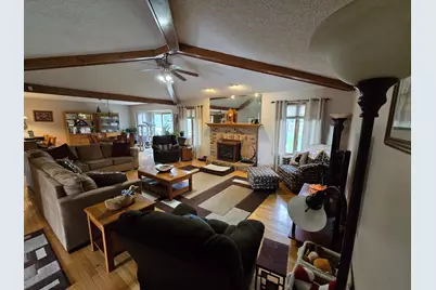 43164 Hillcrest Drive, Sterling Heights, MI 48313 - Photo 4