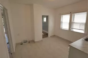 13691 Park Grove St, Detroit, MI 48205 - Photo 8