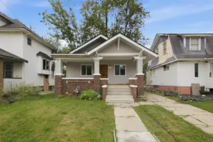 39 Cedarhurst Pl, Detroit, MI 48203 - Photo 1