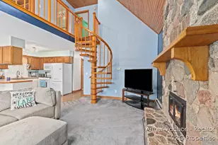 331 Conkey Dr, Fenwick City, MI 48834 - Photo 4