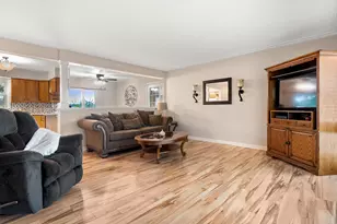 10541 S Sprinkle Rd, Vicksburg, MI 49097 - Photo 2