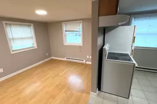 3011 Lincoln Ave, Saint Joseph, MI 49085 - Photo 12